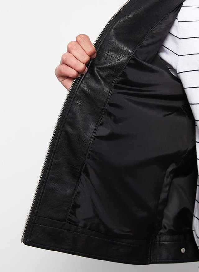 productPhoto
